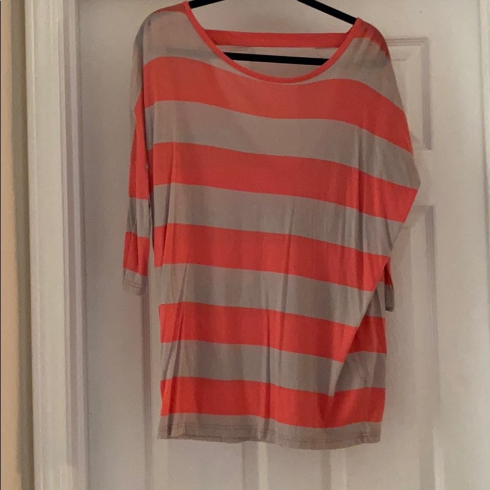 2/$10 😛 3/4 sleeve top